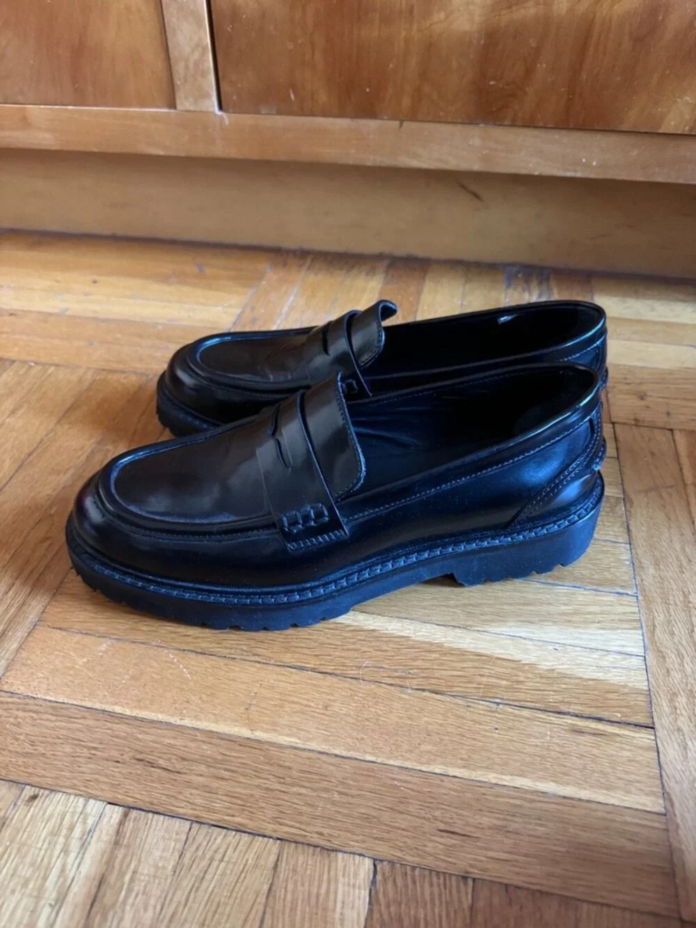 Koio Arezzo Black Lug Loafers (sz 7)